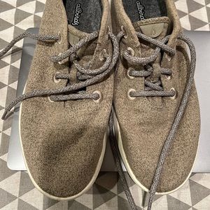 Mens allbirds in sand color size 11